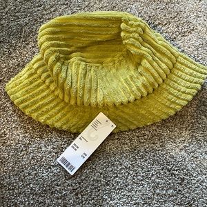 NWT Urban Outfitters Bucket Hat
